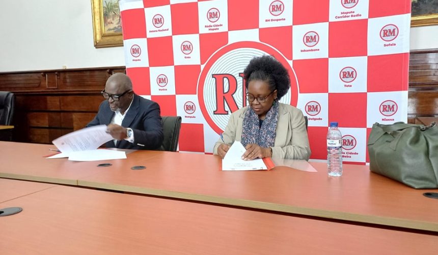 UNIPÚNGUÈ FIRMA PARCERIA ESTRATÉGICA COM A RÁDIO MOÇAMBIQUE