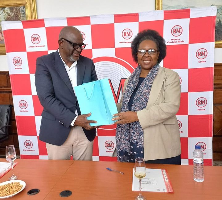 UNIPÚNGUÈ FIRMA PARCERIA ESTRATÉGICA COM A RÁDIO MOÇAMBIQUE