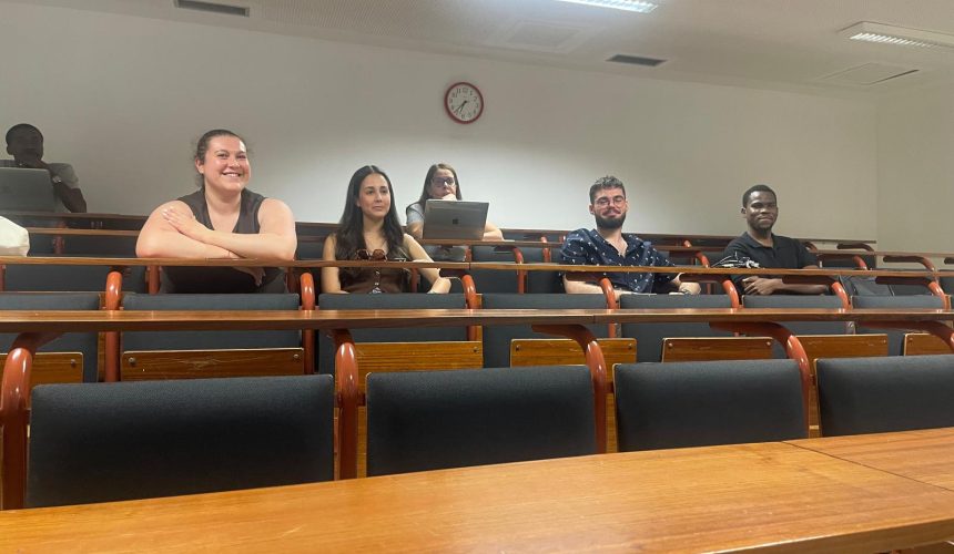 ESTUDANTE DE LICENCIATURA EM QUÍMICA DA UNIVERSIDADE PÚNGUÈ DEFENDE MONOGRAFIA COM NOTA MÁXIMA